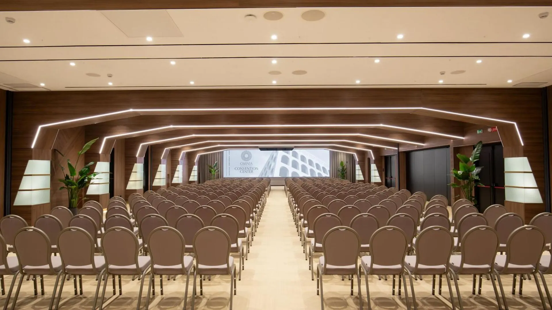 Hotel Shangri-La Roma By Omnia Hotels