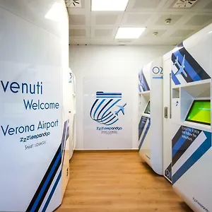 胶囊旅馆 Resting Pods - Zzzleepandgo Vrn Verona Airport 卡塞勒蒂索玛坎普