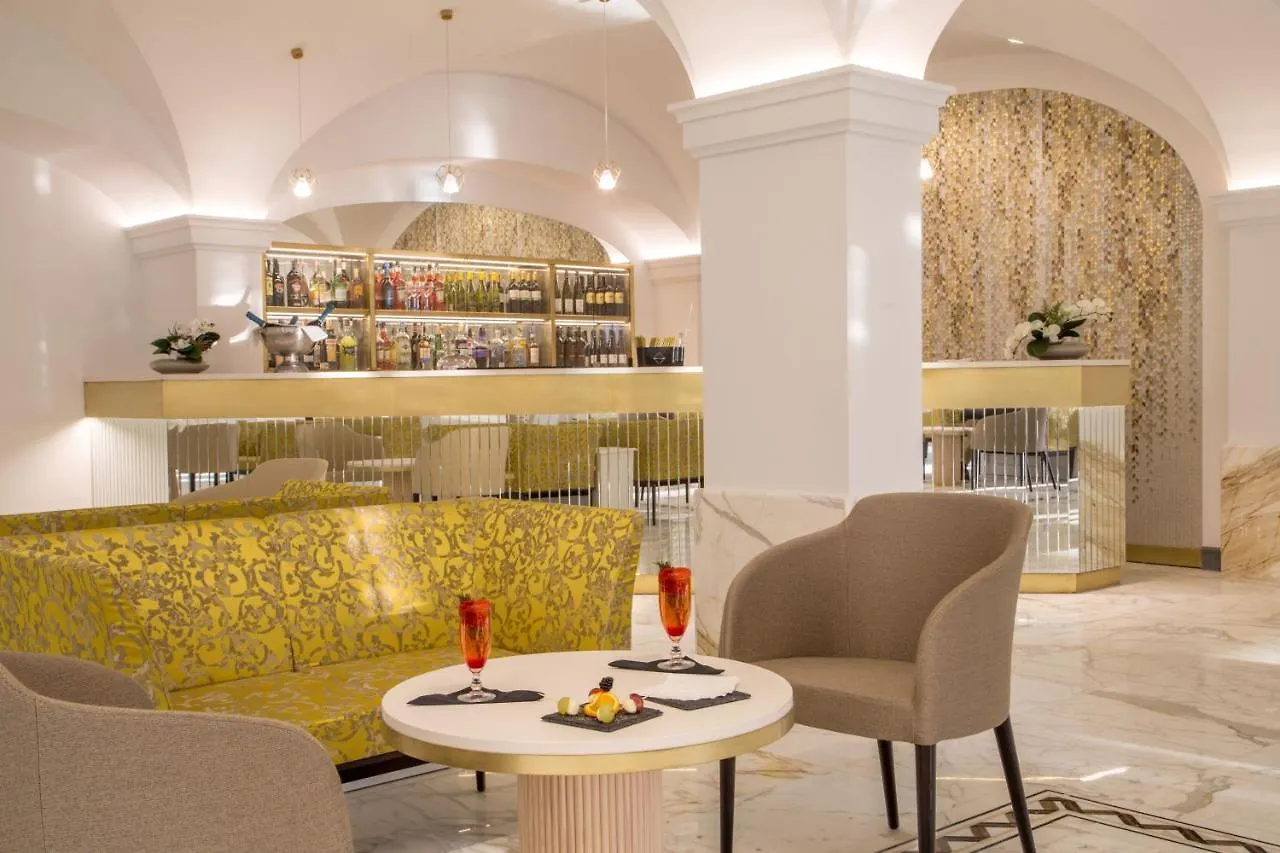 Hotel Shangri-La Roma By Omnia Hotels 4*, Rome Italy