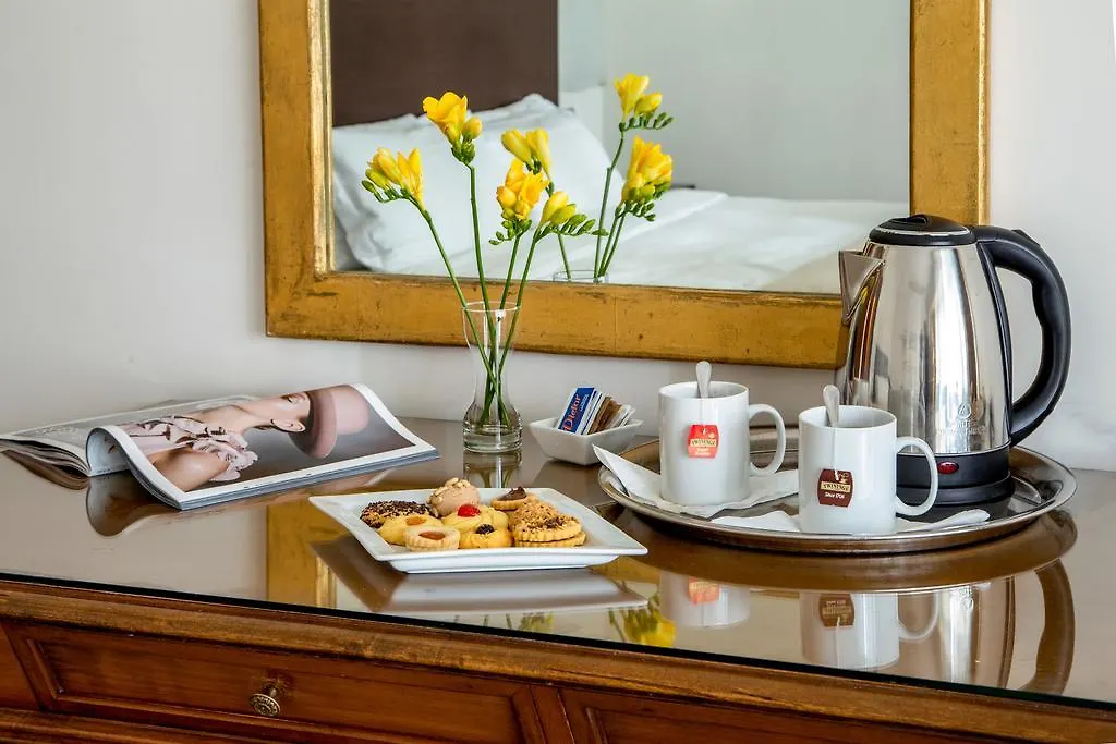 ****  Hotel Shangri-La Roma By Omnia Hotels Италия